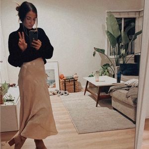 Meet your Posher, Liz